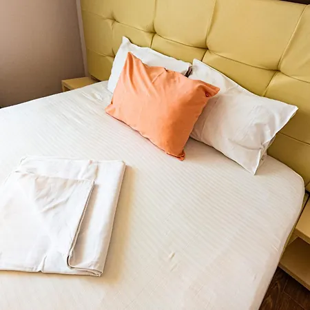 Ivavev Is Us Bythesea Eforiesud 4*