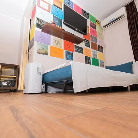 Ivavev Is Us Bythesea Eforiesud Hotel apartamentowy Eforie Sud (Constanta)