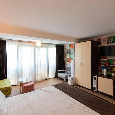 Ivavev Is Us Bythesea Eforiesud Hotel apartamentowy Eforie Sud (Constanta)