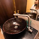 Ivavev Isus 公寓式酒店 南埃福列
