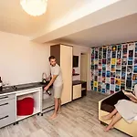 公寓式酒店 Ivavev Isus 南埃福列