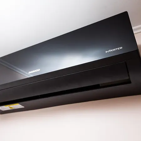 Ivavev Is Us Bythesea Eforiesud Apart Otel Eforie Sud (Constanta)