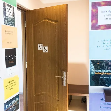 Ivavev Is Us Bythesea Eforiesud Apart Otel