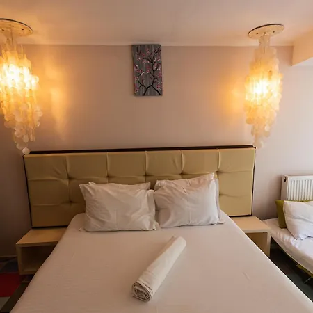 Ivavev Is Us Bythesea Eforiesud Aparthotel