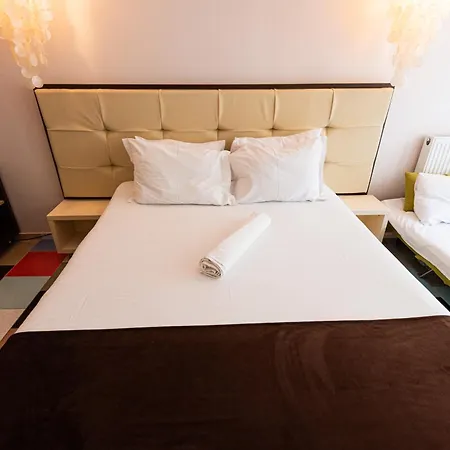 Apart Otel Ivavev Is Us Bythesea Eforiesud Eforie Sud (Constanta)