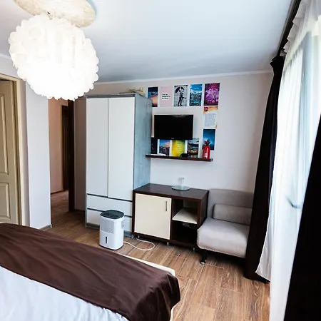 Apart Otel Ivavev Is Us Bythesea Eforiesud Eforie Sud (Constanta)