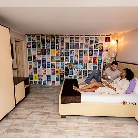 Aparthotel Ivavev Is'us 4*