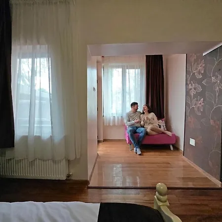 Aparthotel Ivavev Is'us 4*